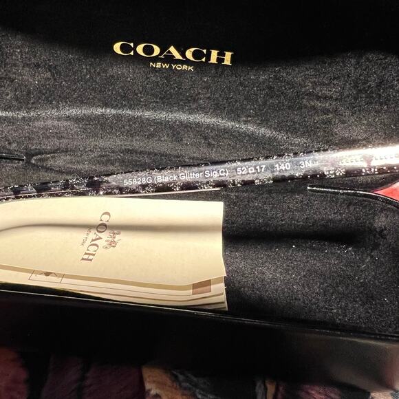 Coach Black glitter frame signature C cat eye sunglasses like New - Picture 6 of 7